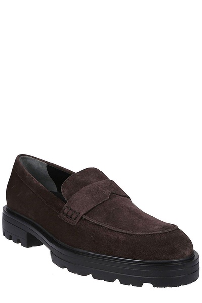 H673 Slip-on Loafers