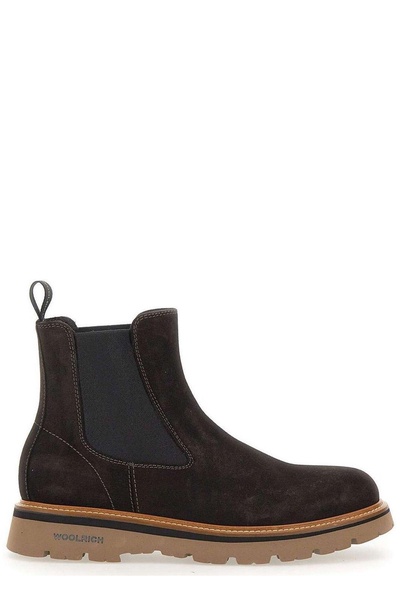 Slip-on Chelsea Boots