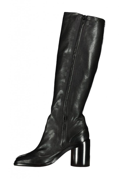 Maison Margiela Knee-High Tabi Boots Shoes