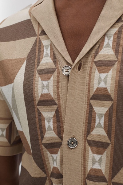 Knitted Cuban Collar Shirt in Camel Multi