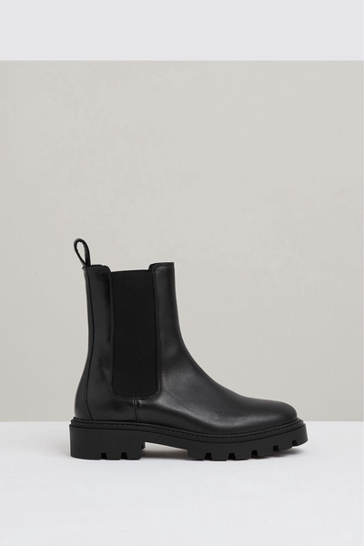 Leather Cleated Sole Chelsea Boots in Black