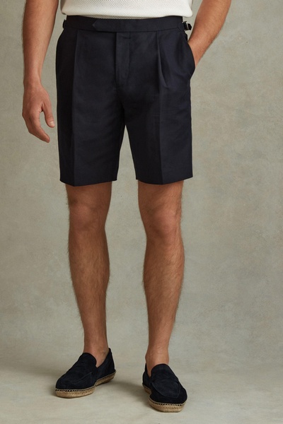 Cotton/Linen Blend Adjuster Shorts in Navy