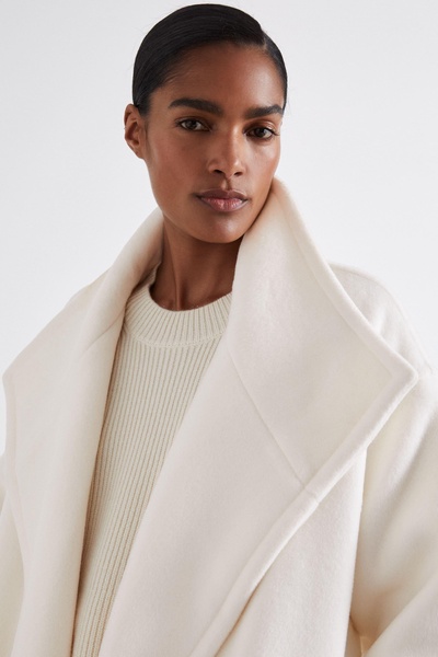 Atelier Blindseam Wool and Cashmere Coat in Cream