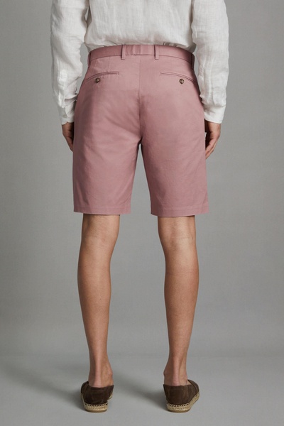 Modern Fit Cotton Blend Chino Shorts in Dusty Pink