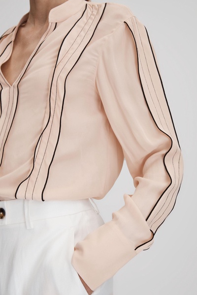 Contrast Trim Ruffle Blouse in Nude