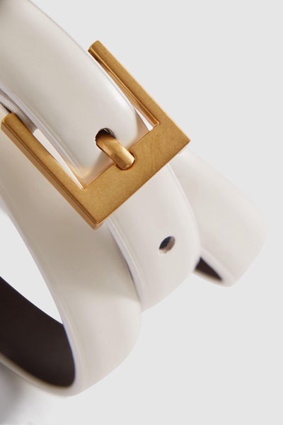 Thin Leather Belt in Off White