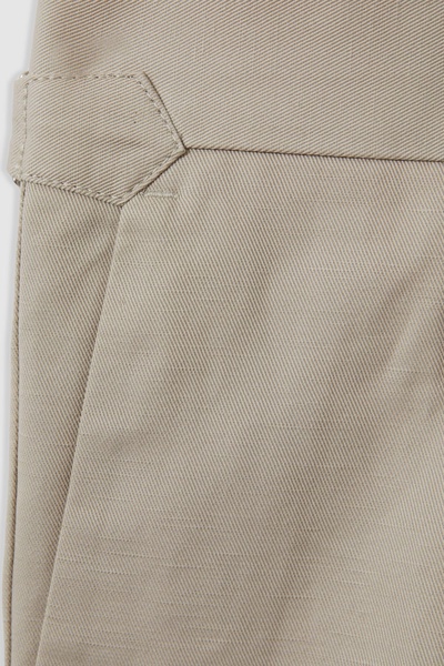 Cotton/Linen Blend Adjuster Shorts in Stone