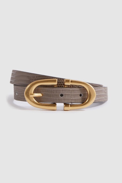 Horseshoe Buckle Leather Belt in Taupe