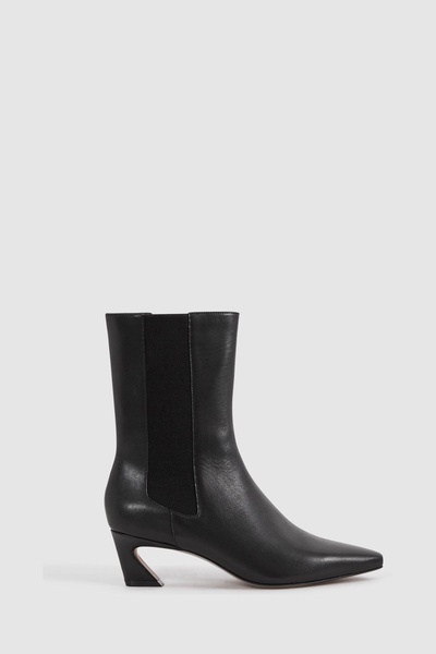 Leather Kitten Heel Chelsea Boots in Black