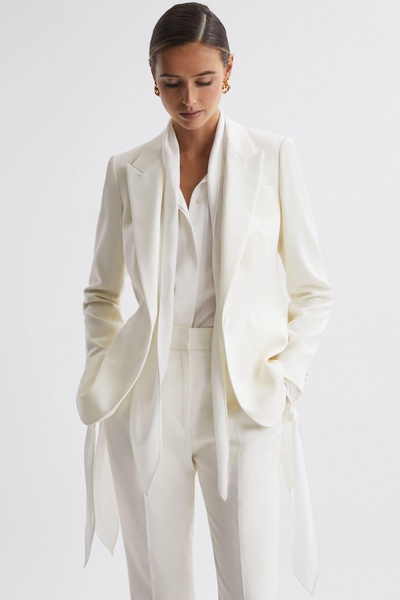 Tailored Fit Single Breasted Wool Suit Blazer in Off White