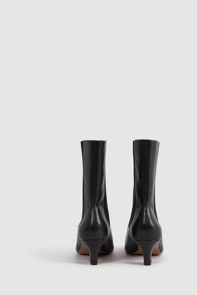 Leather Kitten Heel Chelsea Boots in Black