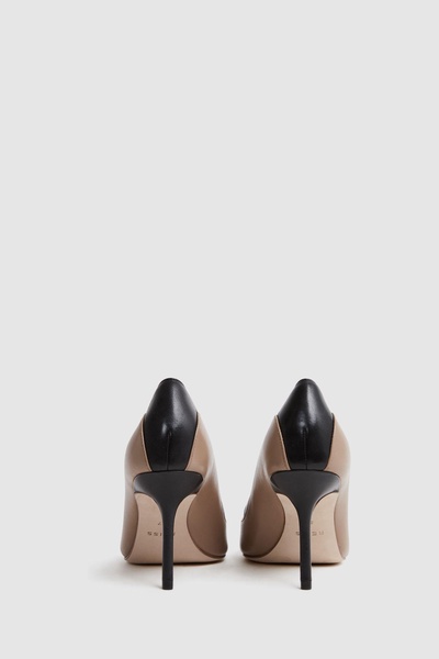 Leather Contrast Court Shoes in Camel/Black