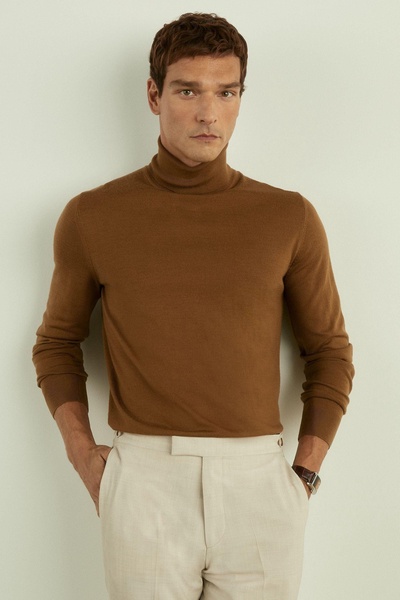 Merino Roll Neck Jumper in Tobacco Brown