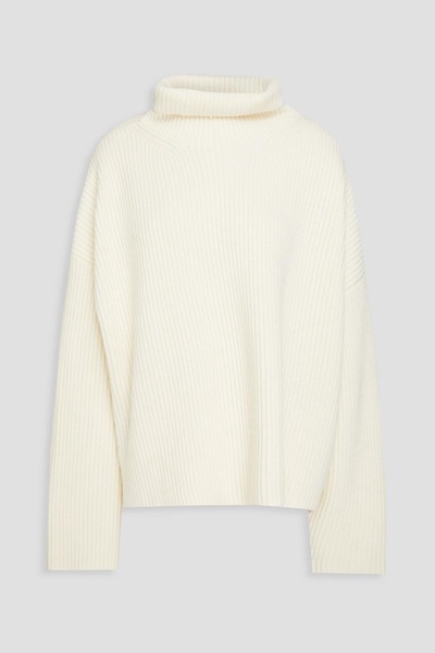 Ribbed wool-blend turtleneck sweater