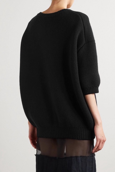 Nere cashmere sweater