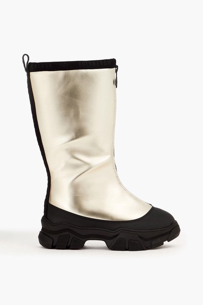 Metallic coated neoprene snow boots