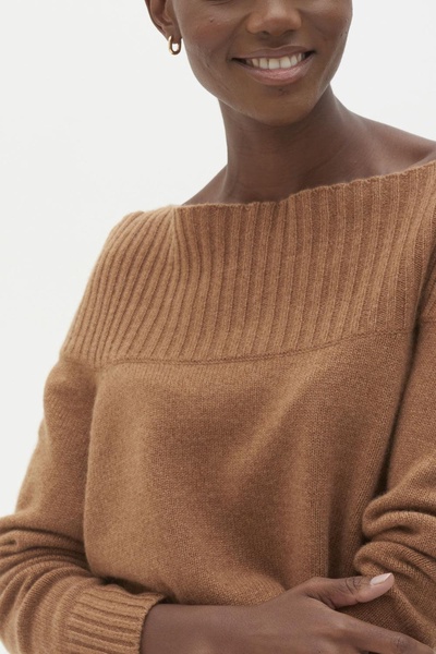 Cashmere Boat Neck Sweater In Copper Sparkle