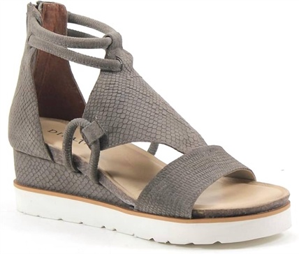 women's clover wedge sandals in snakeskin taupe