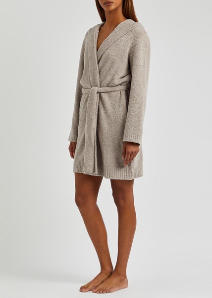 Amari fleece robe 