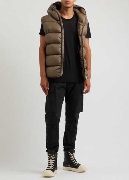 Hooded quilted nylon gilet 