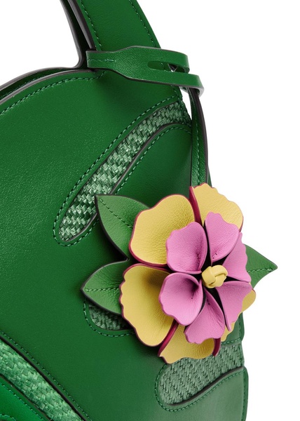 Playa 3D leaf leather tote