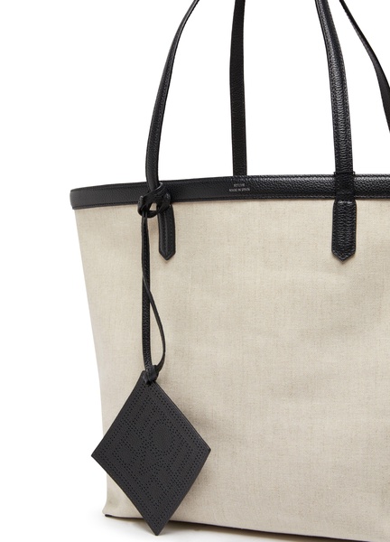 Canvas travel tote bag