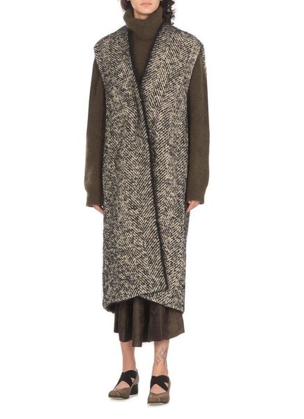 Uma Wang Middleton V-Neck Sleeveless Coat