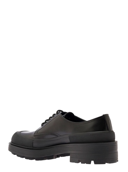 Black Derby Shoes In Calf Leather Man