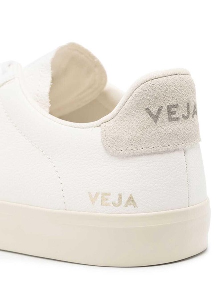 White Low-top Sneakers With Logo Patch In Leather Man Veja