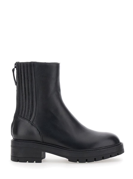 'saint Honore' Black Ankle Boots With Lug Sole In Leather Woman