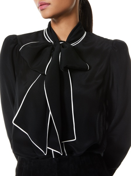 JEANNIE BOW COLLAR BUTTON DOWN