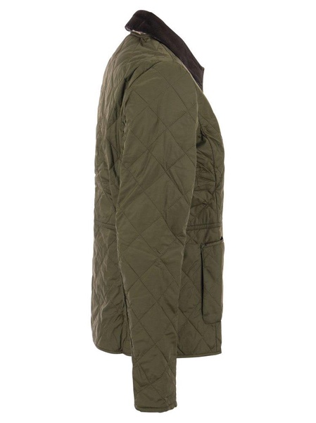 Barbour Deveron Quilted Buttoned Jacket