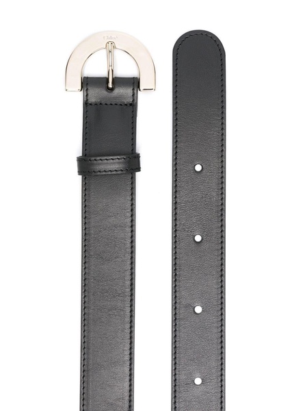 buckle-fastening leather belt