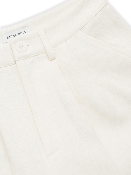 Carrie pleat-detail linen shorts