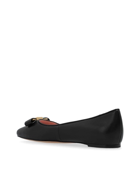 Bowdie ballet flats