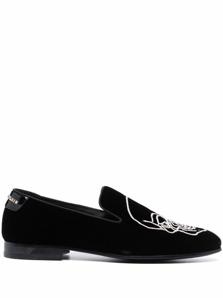 skull-embroidered velvet loafers