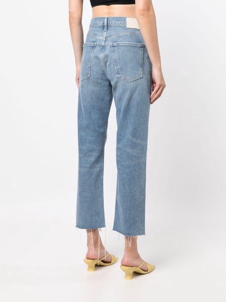 high-waisted cropped jeans