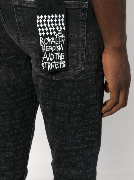 text-print mid-rise tapered jeans