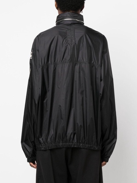 concealed-hood lightweight jacket 