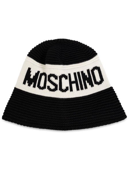 intarsia-logo knit beanie