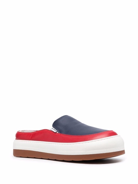 Dreamy slip-on sneakers