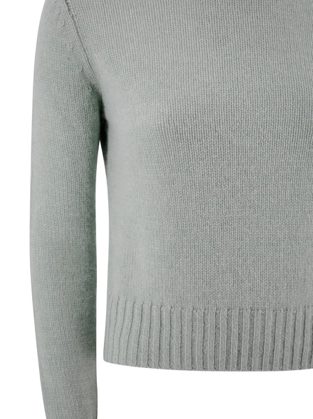 Sweatshirt With Ribbed Turtleneck