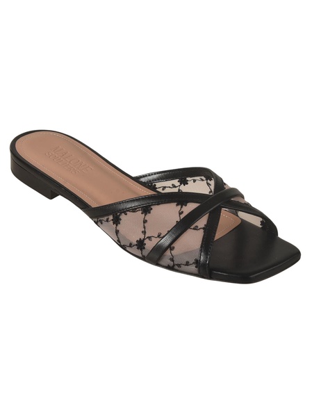 Perla Flat Sandals