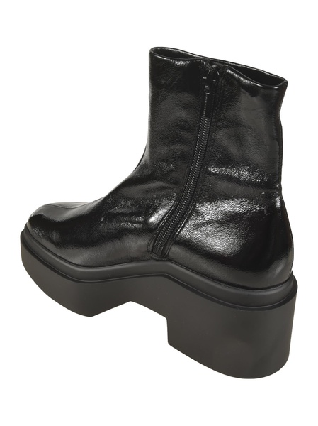 Nelle Boots