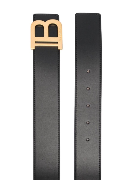 Iconic calfskin leather belt with B logo buckle