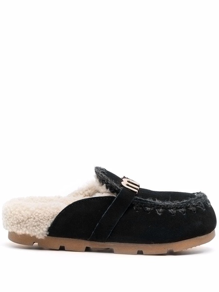 logo-plaque shearling slippers