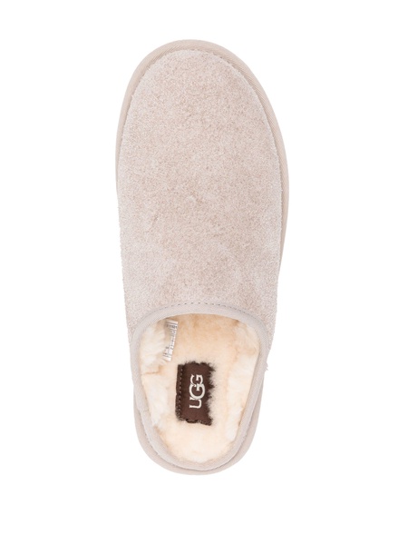 UGG M Classic Slip-On Shaggy Suede Shoes