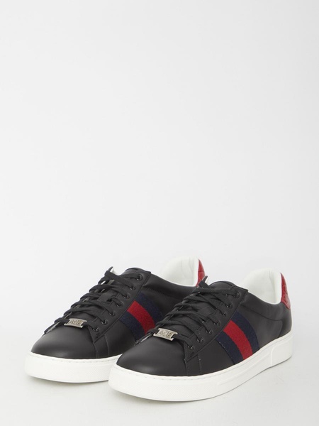 'Gucci Ace' Black Low Top Sneakers with Web Detail GG Supreme Canvas Man