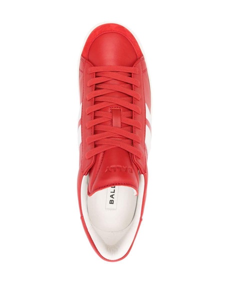 Tennis leather sneakers