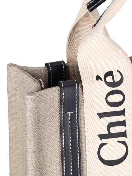 Chloé Woody Logo Detailed Small Tote Bag